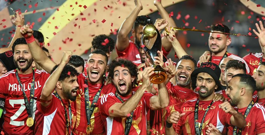 الأهلي «عينه» على محترف مصري بارز بأوروبا.. بديل موديست