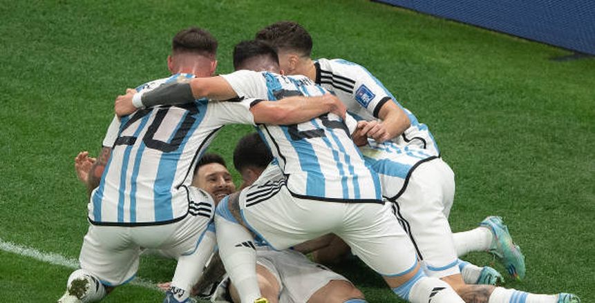 هتافات عنصرية من لاعبي الأرجنتين ضد منتخب فرنسا بعد الفوز بالـ«كوبا»