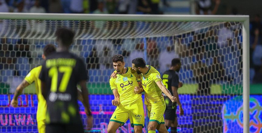 عاجل.. محمد شريف يسجل هدفا عالميا في مرمى اتحاد جدة.. فيديو