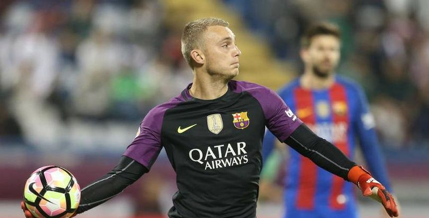 غياب «حارس برشلونة» 3 مباريات بداعي الإصابة