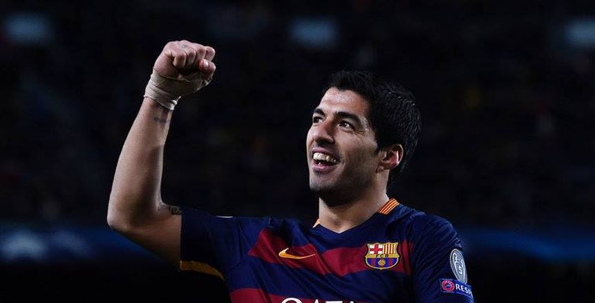 بالصورة| سواريز يهنأ ماسكيرانو بهدفه الأول مع برشلونة