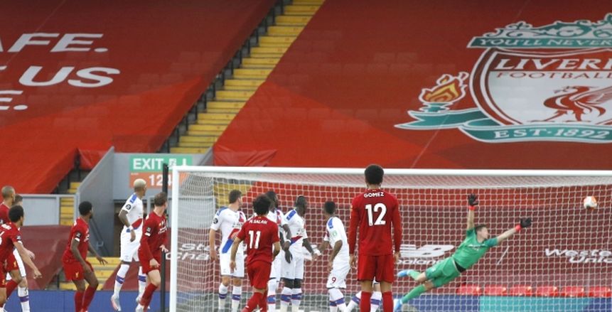 صلاح يصنع لـ ماني الهدف الرابع لليفربول في شباك كريستال بالاس