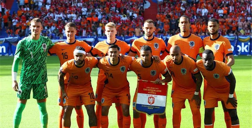 ديباي يقود تشكيل هولندا.. ويلماز في هجوم تركيا