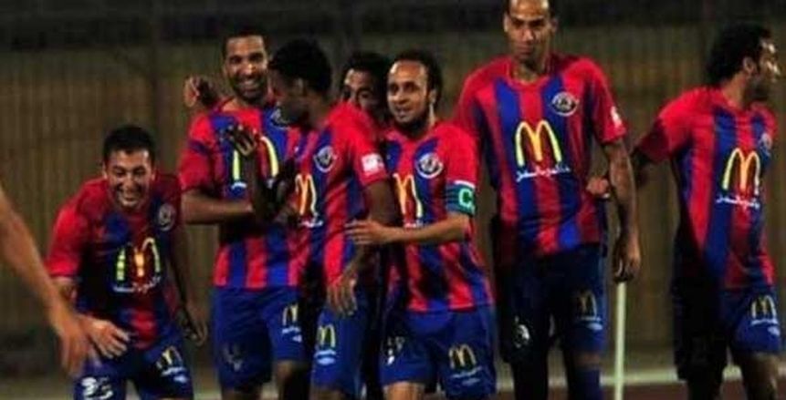 بعد 17 عاما داخل الفريق البترولي.. أسطورة بتروجت يعلن اعتزاله كرة القدم