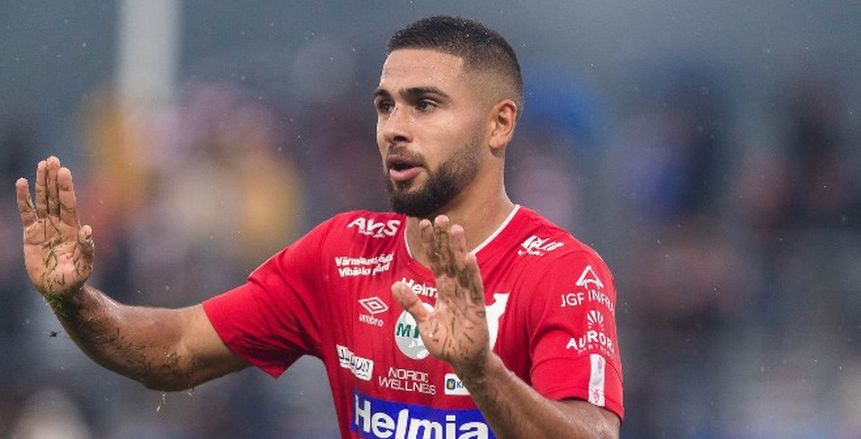 عمر فرج لاعب الزمالك المعار يسجل 5 أهداف في أول مباراة بالدوري السويدي