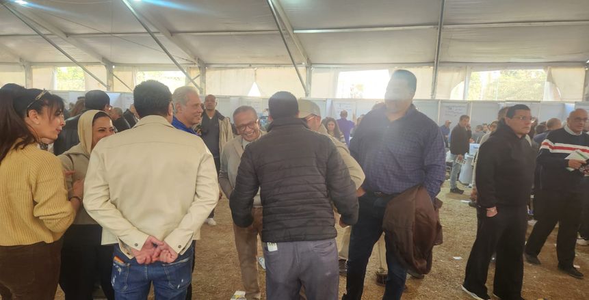 حازم إمام والجنايني وثنائي إدارة الأهلي يصوتون في انتخابات الجزيرة