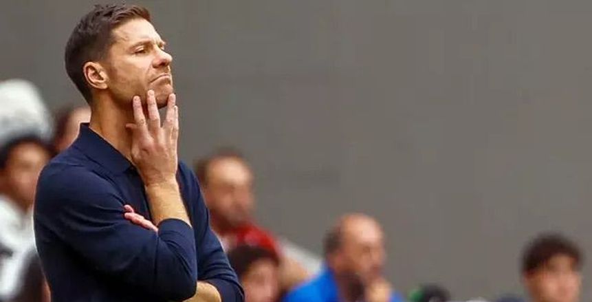 هتاف غريب في كامب نو.. سر دعم جماهير برشلونة لمدرب ريال مدريد