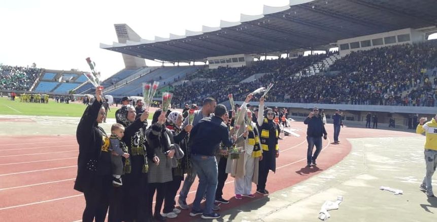 بالفيديو والصور.. ألتراس المغرب الفاسي يحتفل بعيد الأم بطريقة رائعة