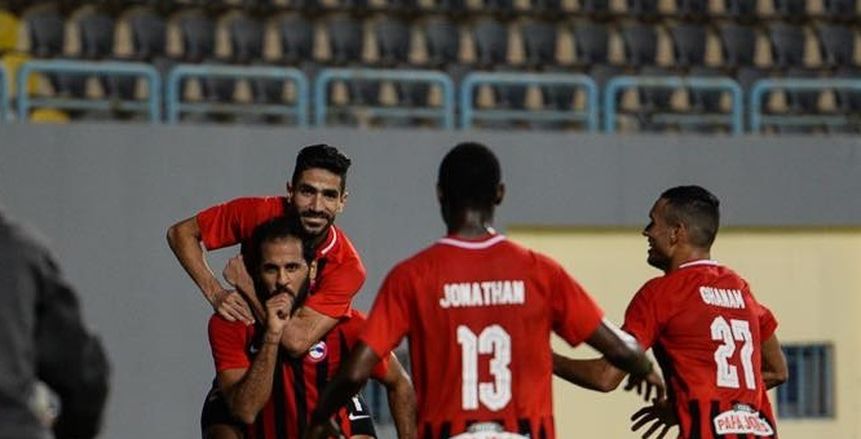 كسر في الشظية وكسر في الكاحل.. تفاصيل الإصابة القوية لمروان محسن وجنش