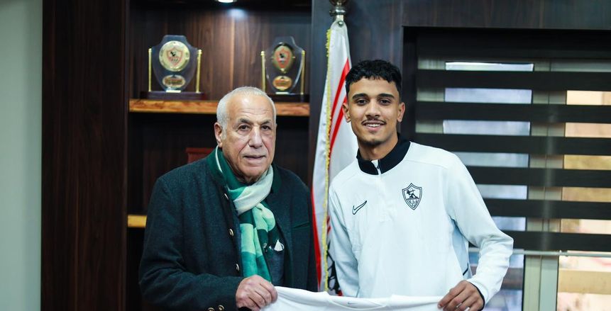 تفاصيل استقبال مجلس الزمالك للمشجع محمد خميس بعد ظهوره وحيدا في مباراة المصري