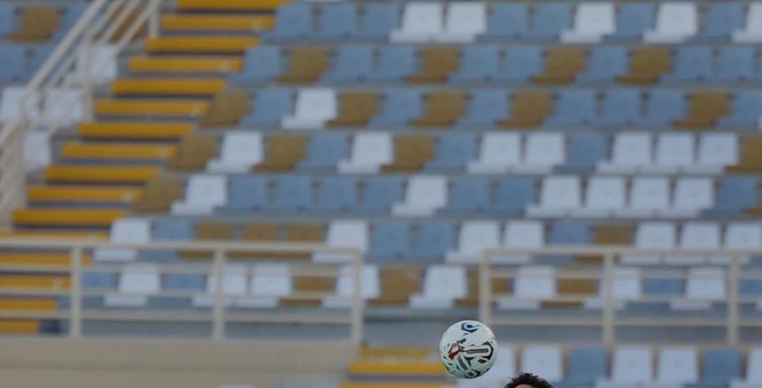 طرد وتعادل مثير بين بيراميدز وسيراميكا في الشوط الأول بالسوبر المصري