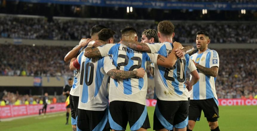 ميسي يزين قائمة الأرجنتين استعدادا لخوض تصفيات كأس العالم في مارس