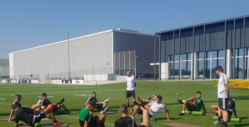 بالفيديو| رونالدو يظهر في تدريبات يوفنتوس والجماهير تطالبه بدوري الأبطال