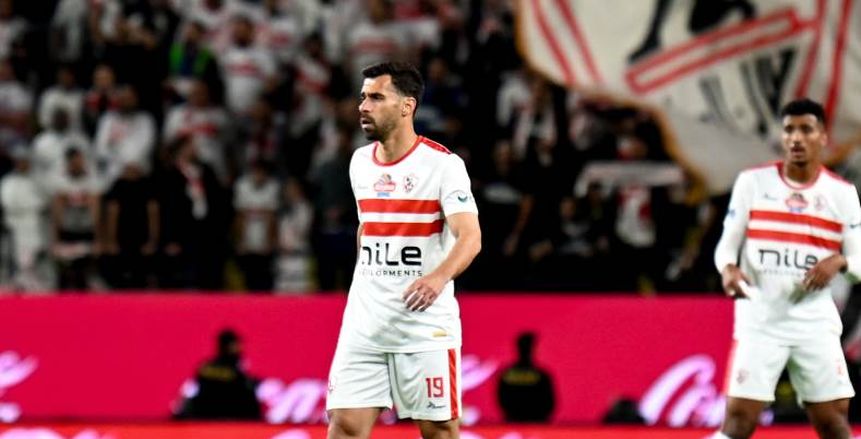 عقوبة جديدة «مغلظة» تنتظر الزمالك بعد واقعة «الكراسي» في مباراة الأهلي