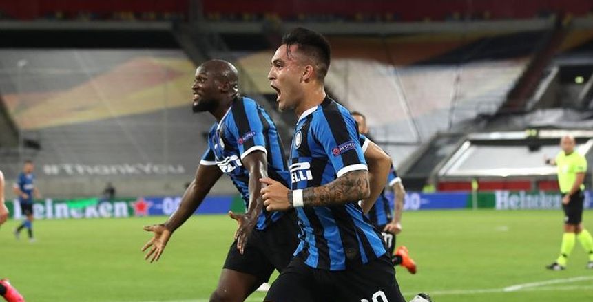 تشكيل يوفنتوس وإنتر في صدام كأس إيطاليا: لوكاكو ومارتينيز ضد رونالدو