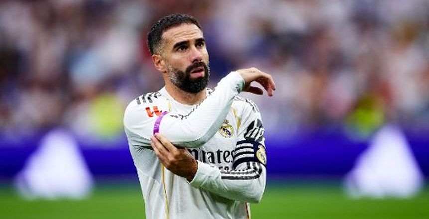 «يويفا» يعاقب كارفاخال بسبب أحداث مباراة ريال مدريد ومارسيليا
