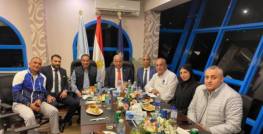 سموحة يوقع عقود استغلال فندق النادي بقيمة 650 مليون جنيه في 25 سنة