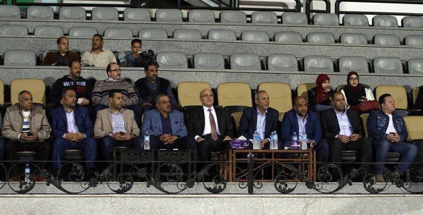 الضرائب تطالب المصري بمبلغ 30 مليون جنيه