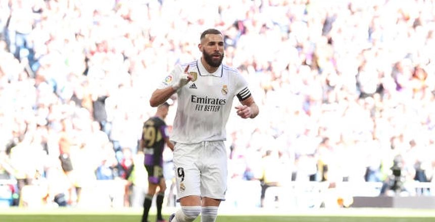 بنزيما يطوي ورقة الانتقال إلى الدوري السعودي في الوقت الراهن
