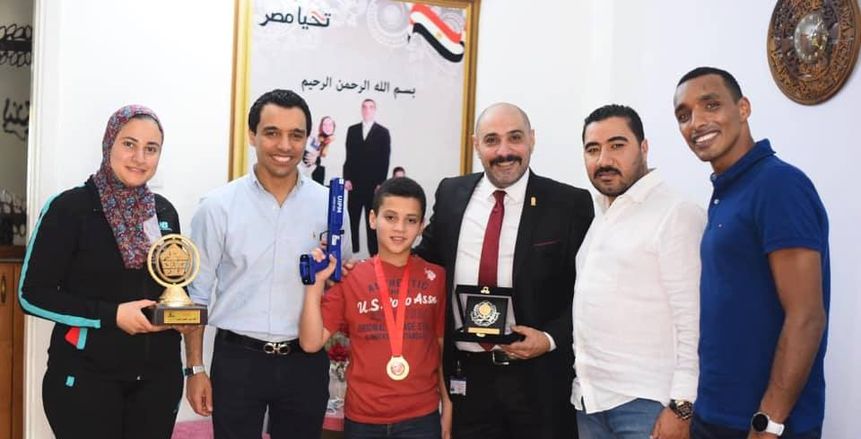 هاشم يس: زوجة منسي "صخرة".. وحمزة نجم مصر القادم في الرماية