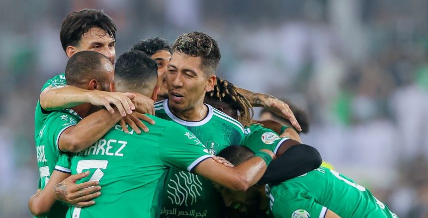 هاتريك فيرمينو يقود أهلي جدة للفوز على الحزم بافتتاحية الدوري السعودي