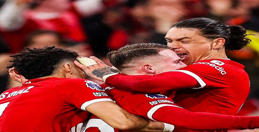 صلاح يقود ليفربول لاستعادة صدارة الدوري الإنجليزي بثلاثية في شيفيلد
