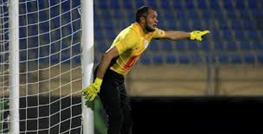 حارس الأهلي السابق يتعرض لقطع في الرباط الصليبي