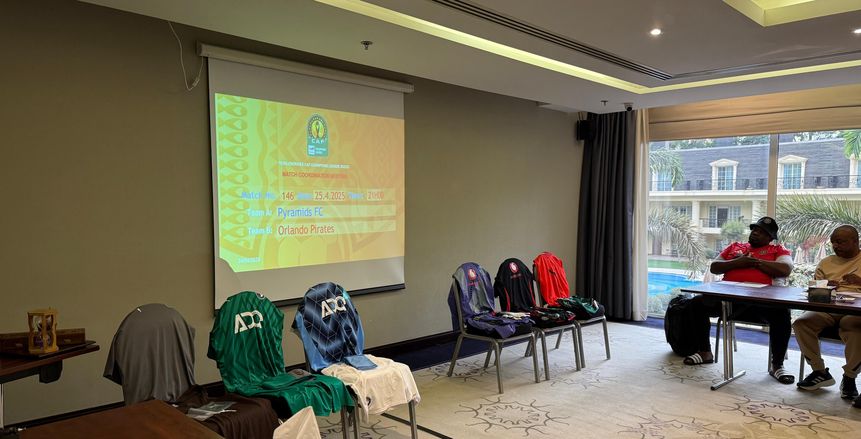 بيراميدز بزيه الأساسي أمام أورلاندو بايراتس بدوري أبطال أفريقيا