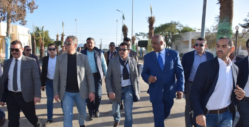 وزير الرياضة يتابع اعمال التطوير بالمدينة الرياضية بالفيوم