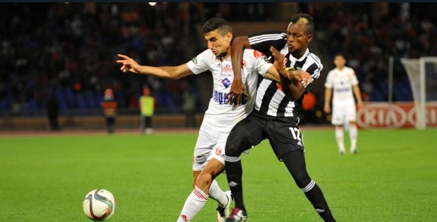 بالفيديو| الحكم يحرم الوداد من ركلة جزاء أمام مازيمبي بعد اللجوء لـ "الفيديو"