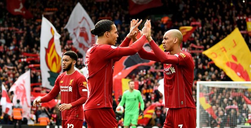 ليفربول يفتقد أجواء ملعب أنفيلد (صور)