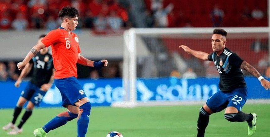 بالفيديو.. الأرجنتين تتعادل مع تشيلي وديا في غياب ميسي