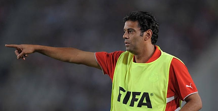 نجم الأهلي السابق يهاجم هاني رمزي: «وقفت المصلحة فسقطت الأقنعة»