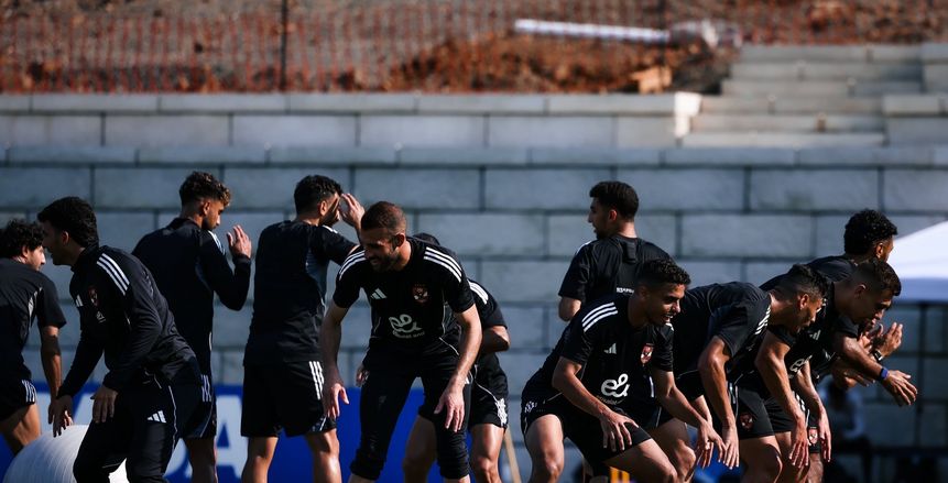 بطل الدوري المغربي يطلب التعاقد مع ثنائي الأهلي في أسرع وقت