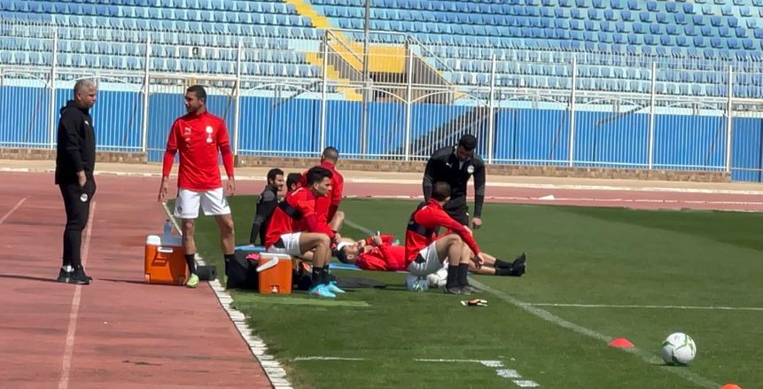 كيروش يعقد جلسة مع «ربيعة وجبر» في الظهور الأول لهما بتدريب منتخب مصر «صور»