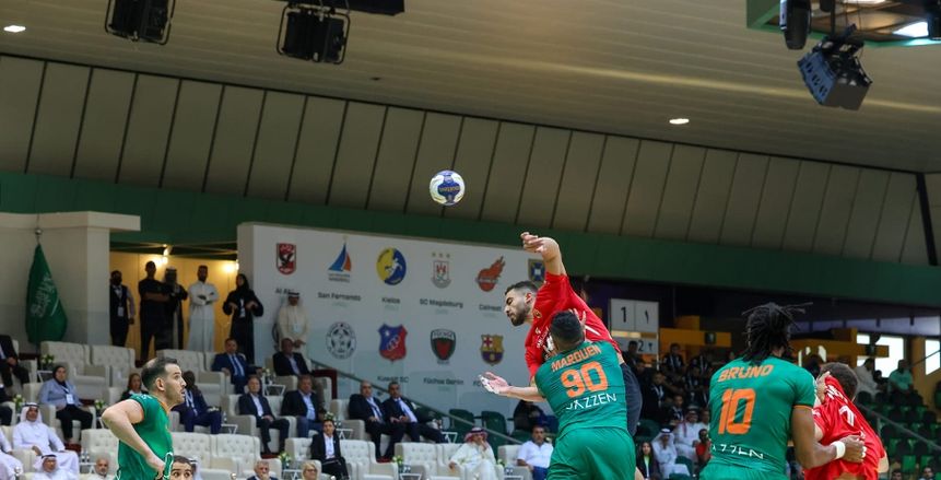 الأهلي يفوز على النور السعودي في كأس العالم لكرة اليد