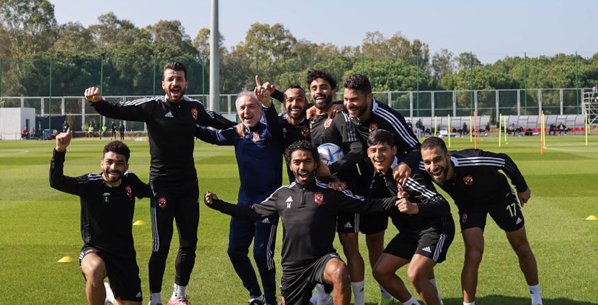 تردد القنوات المفتوحة الناقلة لمباراة الأهلى وريال مدريد
