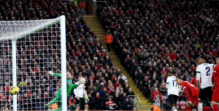 جدول ترتيب الدوري الإنجليزي بعد رباعية ليفربول أمام لوتون تاون