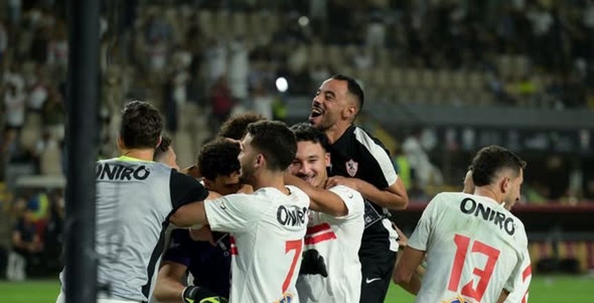 وصول حافلة الزمالك إلى ستاد محمد بن زايد لمواجهة الأهلي في نهائي السوبر