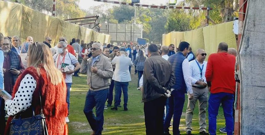 أعضاء سبورتنج يتوافدون على النادي لانتخاب مجلس إدارة جديد