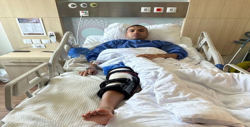 الحكم مصطفى الشهدي يجري جراحة الرباط الصليبي بنجاح