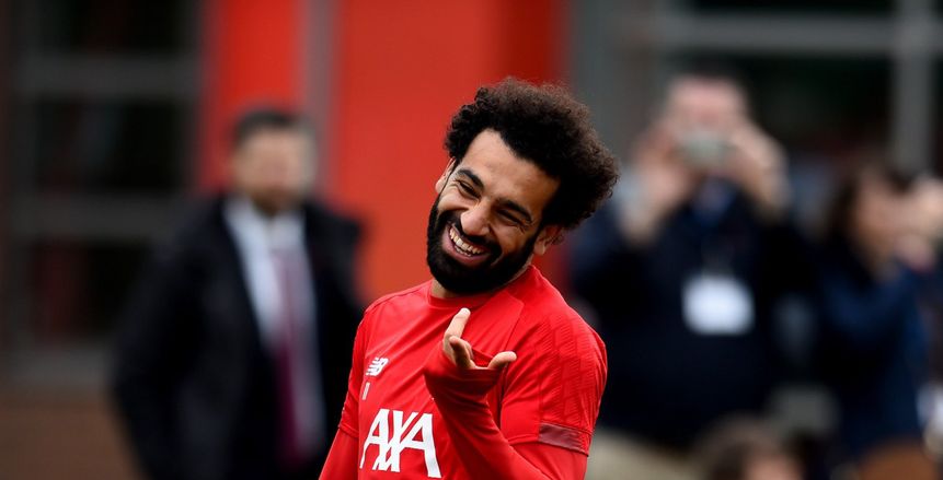 بيمشي على الماء.. فيديو جديد لمحمد صلاح قبل مواجهة أرسنال في الدوري الإنجليزي