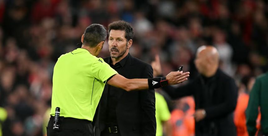 «يويفا» يفتح تحقيقا ضد سيميوني وليفربول بعد أحداث مواجهة الأبطال