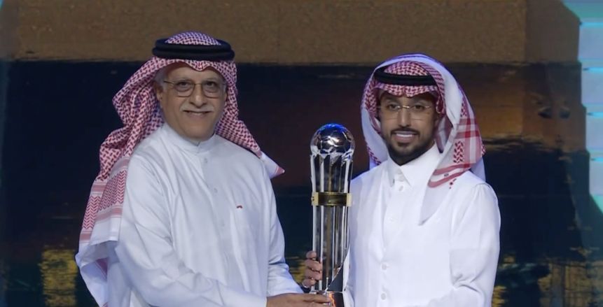 رسميا.. سالم الدوسري أفضل لاعب في آسيا للمرة الثانية