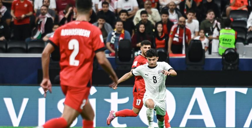أسامة عرابي: منتخب حلمي طولان شغل نفسه بـ حسام حسن