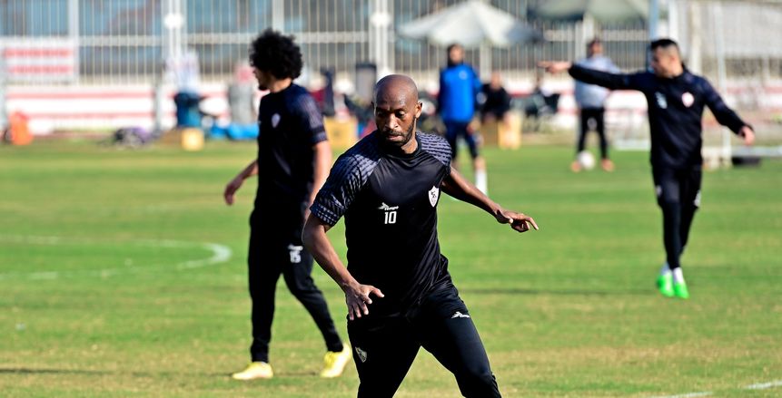 شيكابالا يظهر في تدريبات الزمالك بعد تعافيه من «نزلة برد»