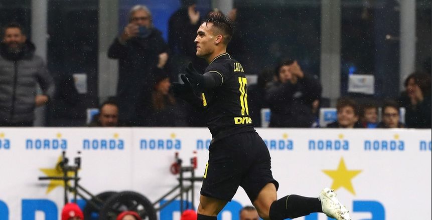 برشلونة يستقر على البديل حال فشل التعاقد مع "مارتينيز"