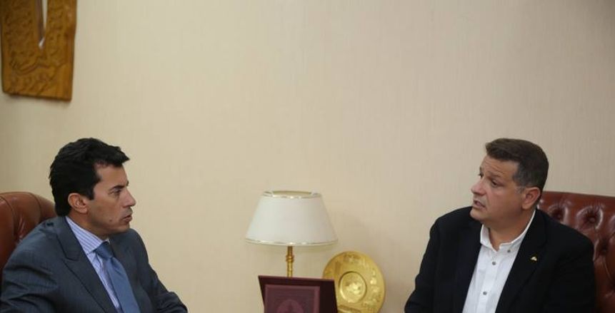 وزير الشباب والرياضة يلتقي برئيس لجنة الشئون الإفريقية بمجلس النواب