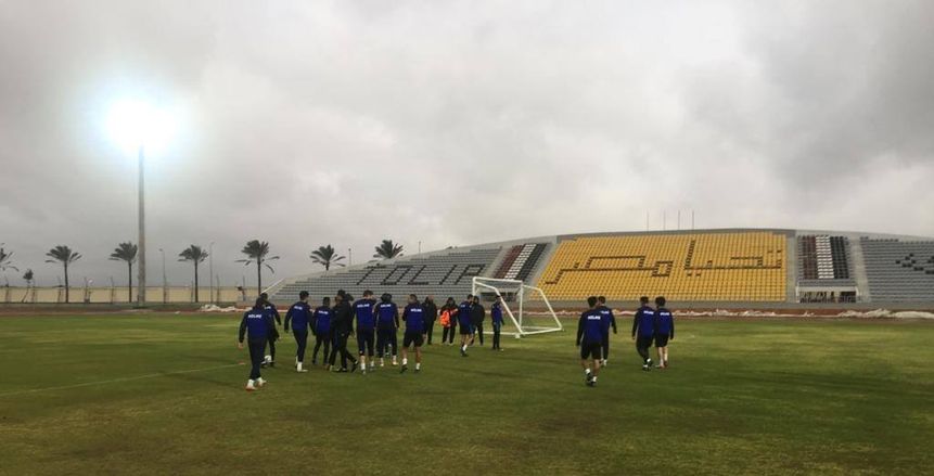 المصري يتحدى الأحوال الجوية ويواصل الاستعداد للزمالك