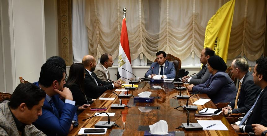 وزير الرياضة يلتقي رئيس وادي دجلة لتنفيذ دورات الإسعافات الأولية